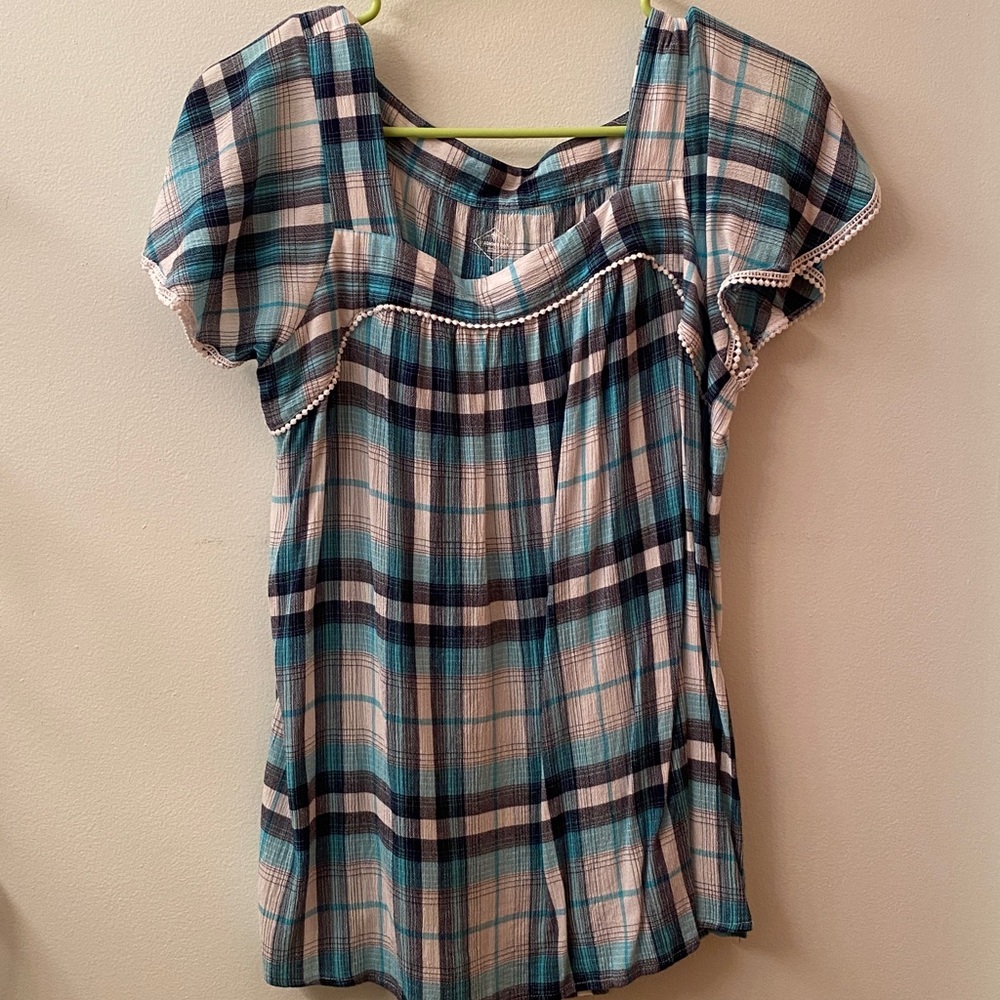 Women’s size Small top
